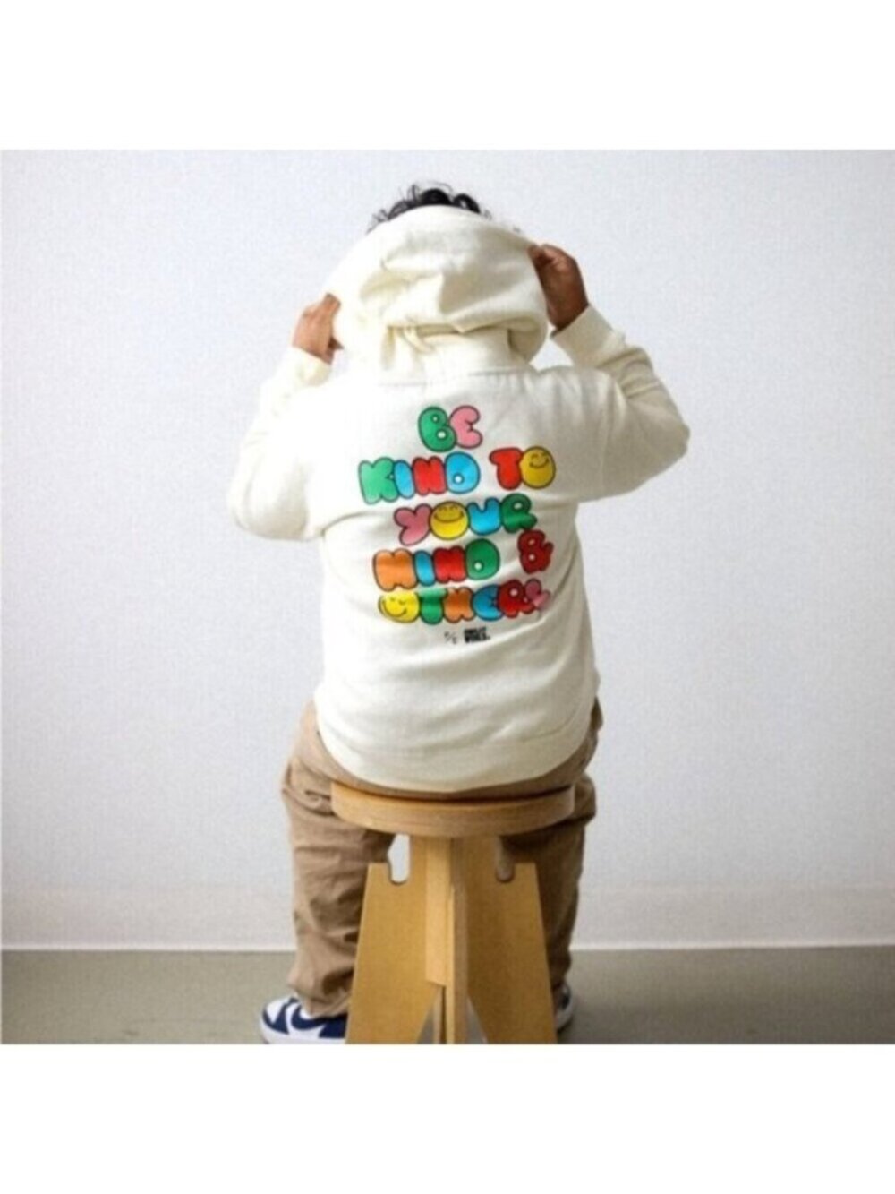 P/C x SmileyWorld Youth Be Kind To Your Mind Peace Print Hoodie Size Large